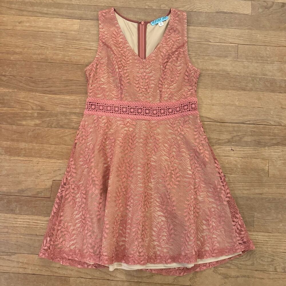 Dina Be pink tan lace sleeveless knee length a-line dress size medium M
 b21